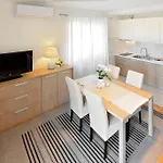 Slavica Apartment *