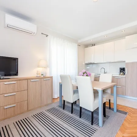 Slavica 1 Apartmán *